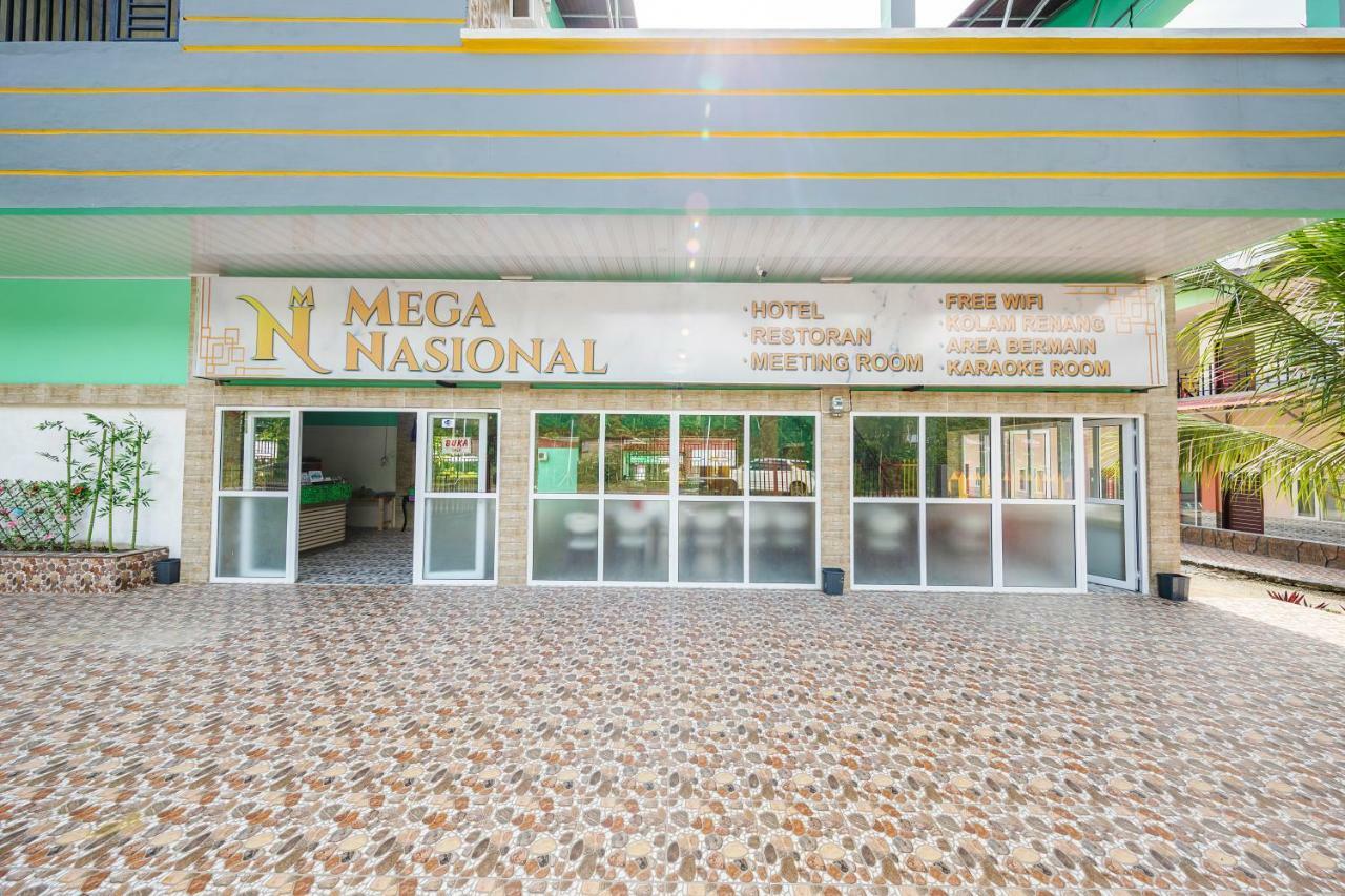 Mega Nasional Seaview Hotel Gunungsitoli Dış mekan fotoğraf